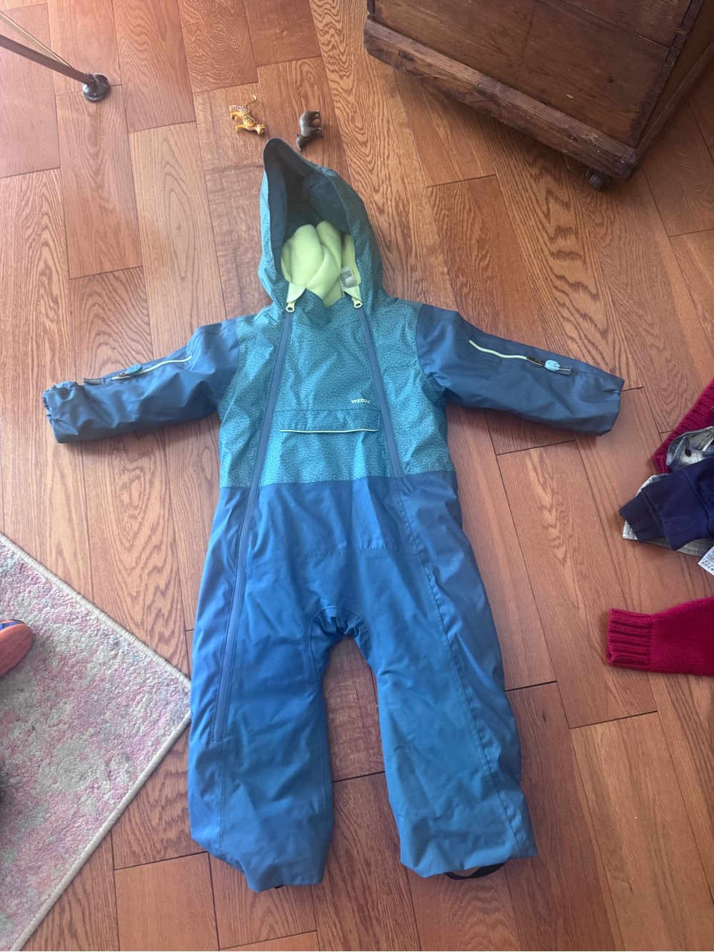 Decathalon Kids Blue Teal One-Piece Snowsuit pull and fit zipper system 2-3 yrs